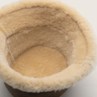 nterior detail of Will & Bear Brown Wool UGG Bucket Hat – Teddy Brown – showing soft, full shearling lining for maximum warmth.