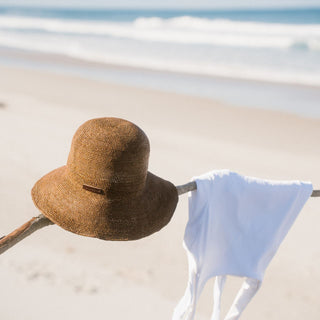 Sunny Brown | Crushable Straw Bucket Hat