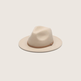 Will & Bear William Cream crushable travel hat – white felt fedora hat made from natural wool with classic wide brim.