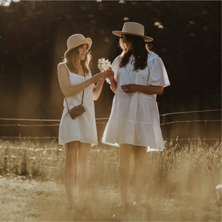 Stevie Sand | Raffia Straw Bucket
